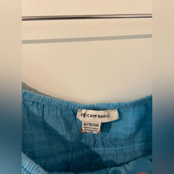 NWOT On/Off the shoulder Blue Smocked Crop Top - Picture 5 of 7